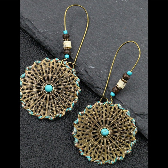 Boho Gypsy Jewelry - NWT Wire Metal Filigree Earrings